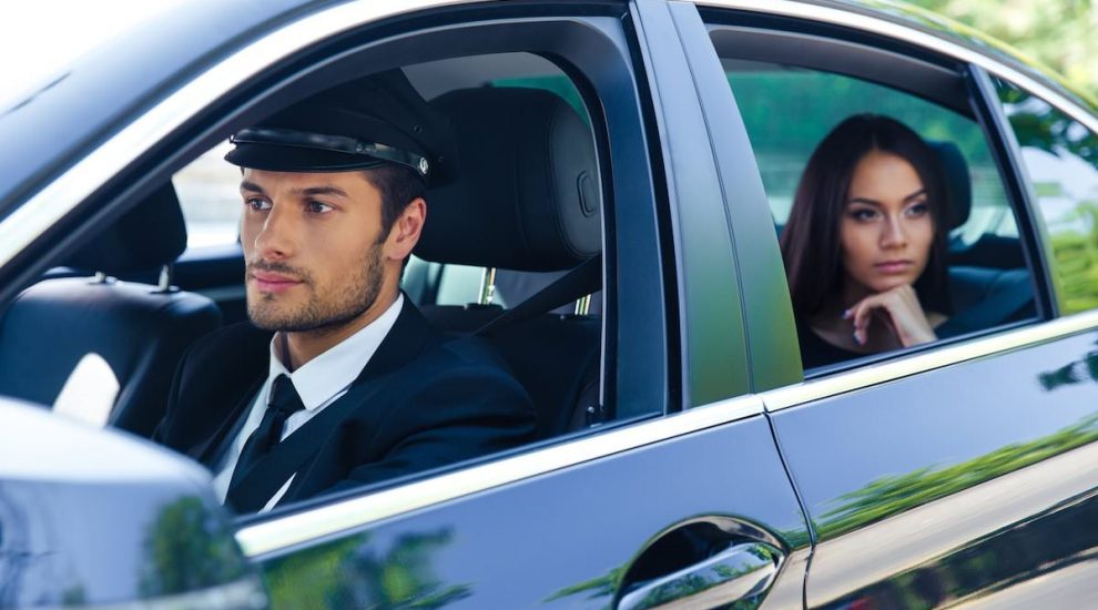 What-is-the-difference-between-Transfer-and-Chauffeur-Drive-services